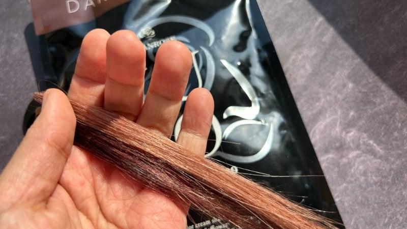 バランローズkuro(黒)クリームシャンプーで染毛効果を検証した毛束
