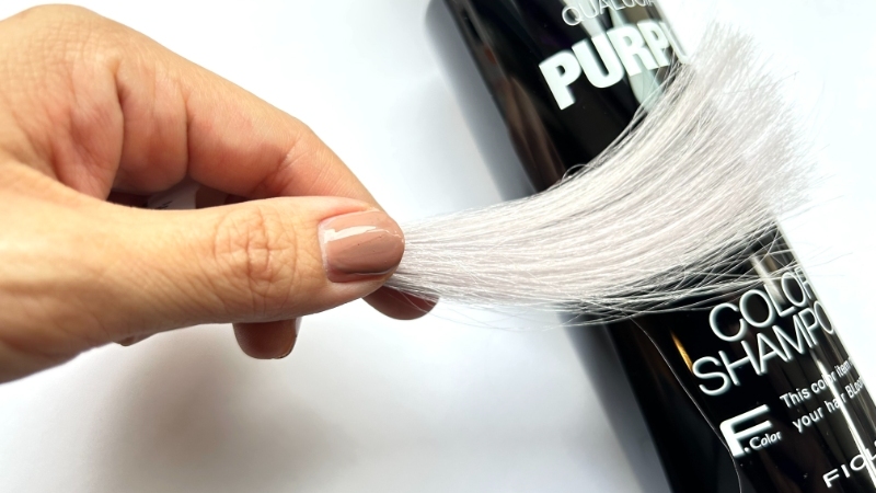 フィオーレ クオルシア カラーシャンプーを毛束で染毛効果検証